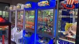Cheap Magic Club Arcade Crane Machine / Coin Operated Crazy Toy Claw Crane Vending Machine for sale