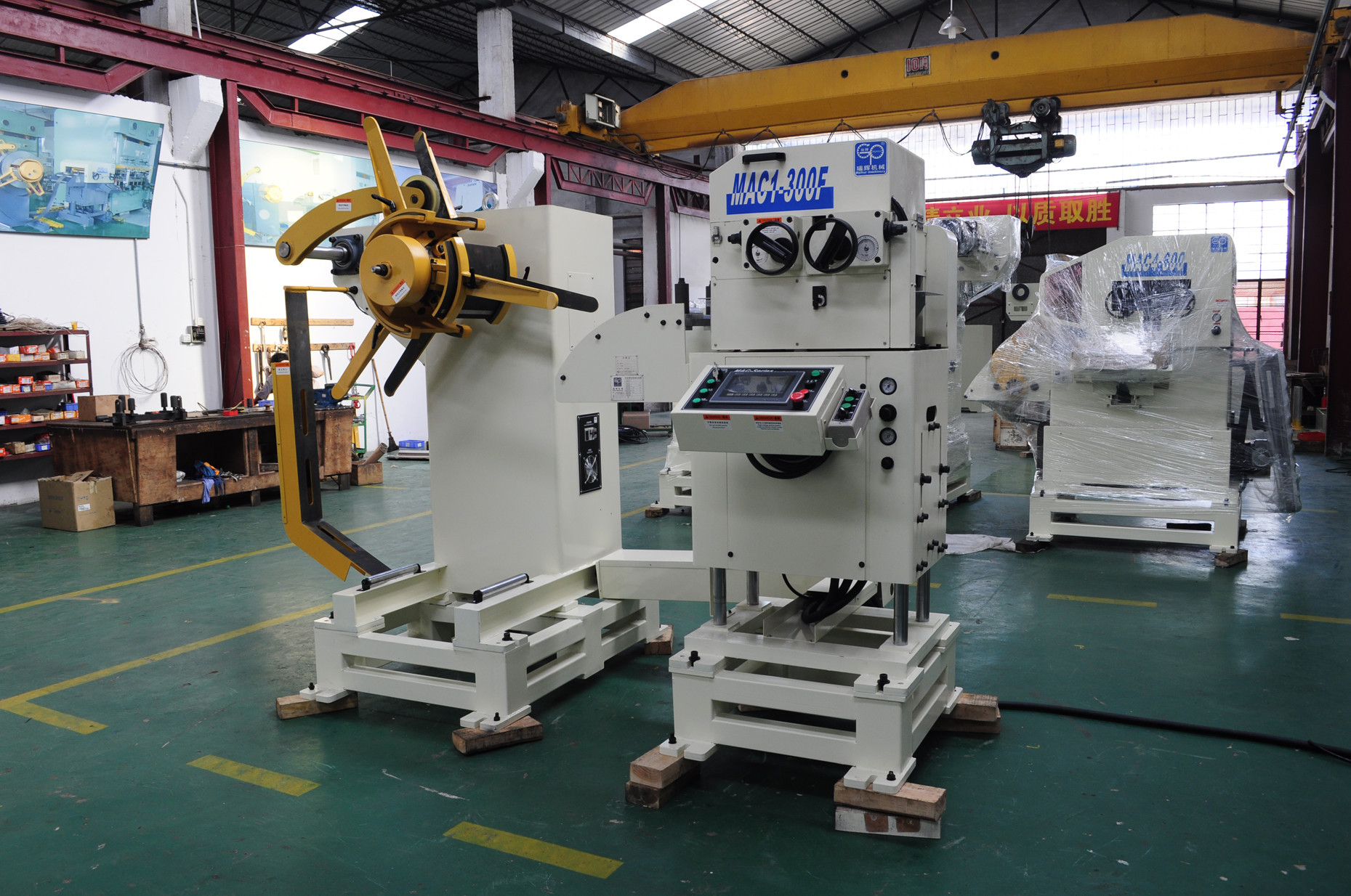 Buy cheap Fully Automatic NC Zig Zag Servo Roll Feeder 0.3-3.2mm Thickness Decoiler from wholesalers