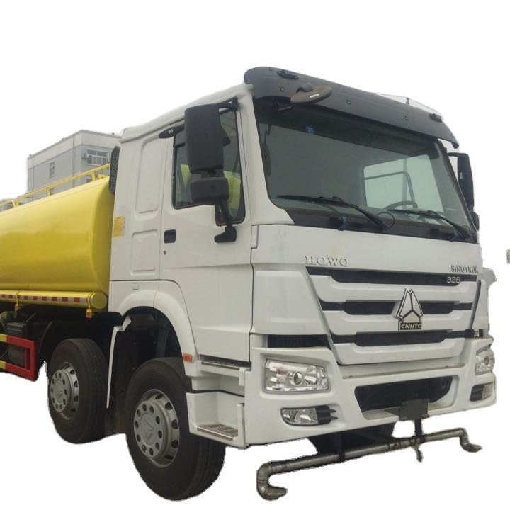 Cheap Sinotruk HOWO 8x4 20CBM Water bowser truck for sale