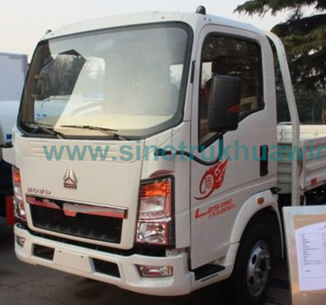 Cheap howo cargo truck open box sinotruk howo 4x2 light open box truck 3tons for sale for sale