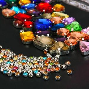 Cheap colorful crystal beads sewing beads crystal stone with metal claw setting for sale