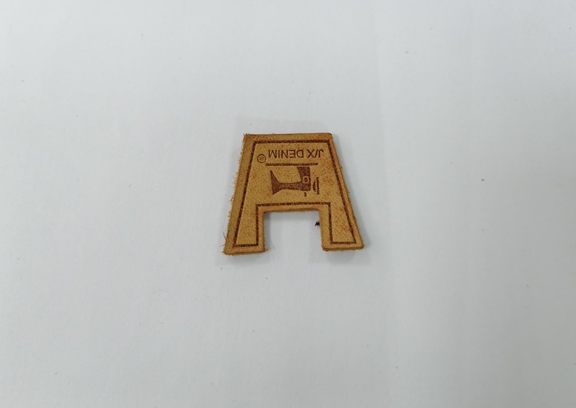 Cheap Sew On Clothing Genuine Leather Patches Embossed Logo For Garment for sale
