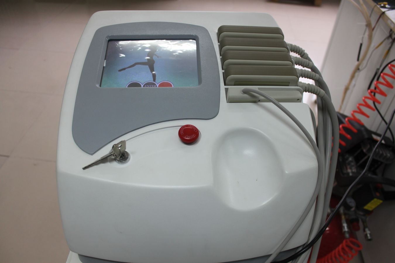 Cheap beauty equioment lipolysis lipo laser 650nm body slimming device for beauty salons for sale