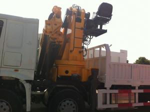 Cheap Sinotruk Heavy Duty Euro 2 HOWO 6x4 truck mounted crane for sale