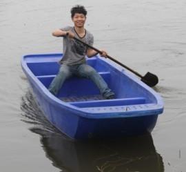 Cheap Rotomoulding plastic flat bottom boat for sale