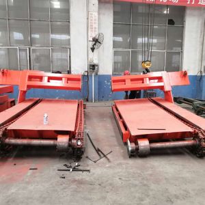 Compost turner fertilizer making machine animal manure chain plate type compost