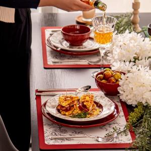 Full Porcelain Christmas Tableware Chinese Year Ceramic Tableware Plant Pattern