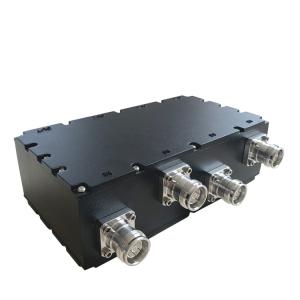 Mini DIN Female 4 In 4 Out 698-3800MHz 50 Ohm Combiner