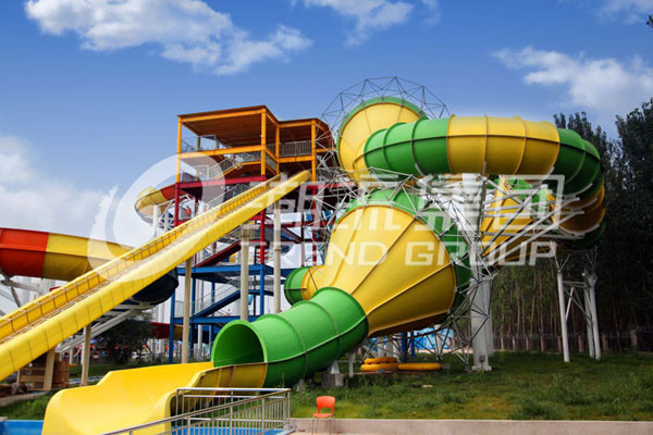 Customized Carbon Steel Structure Water Slides for Adventure Water Park