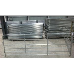 Smooth Surface Cattle Yard Panels , Lightweight Livestock Panels Anti Broken