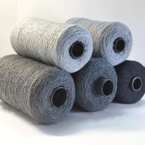 Soft Polyester/Acrylic Spun 44% 28Nm/2 Nylon Mixed Sweater 2/36Nm Feeling and