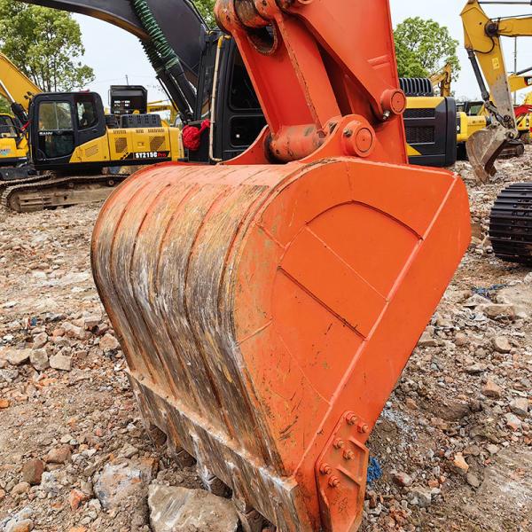 132KW Used Hitachi ZX240-3 Excavator 24 Ton Weight 1m3 Bucket Capacity