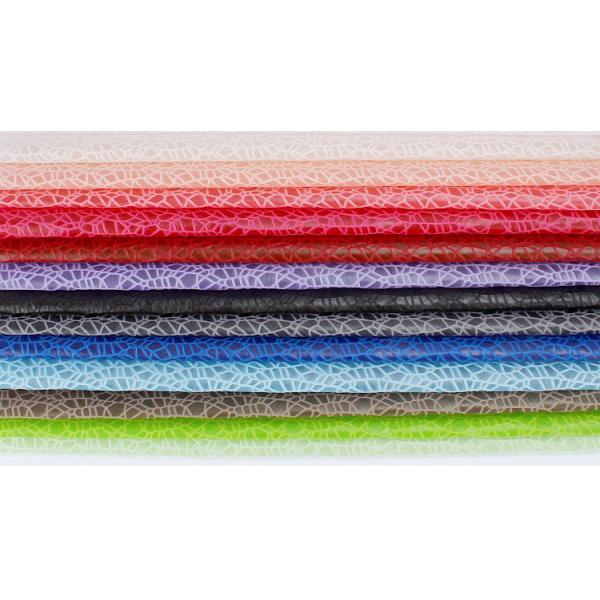 100% Polyester 85GSM 3D Embossed Gift Wrapping Paper 60 Sq Ft Wrapping Paper