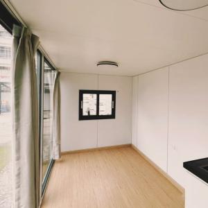 Space-Saving Prefab Container House - Modular Mobile Tiny Home with Quick