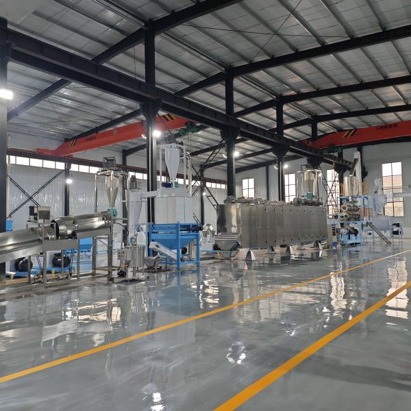 Quality CE Certified 1-2t/h Floating Fish Feed Production Line with Twin-Screw System and Wet Extrusion Chamber wholesale