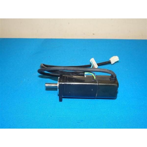 YASKAWA SGM-01A3SU11 AC SERVO MOTOR 200V 100W 0.87A 3000RPM Industrial Servo