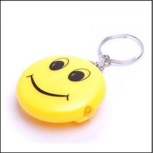 China Led Smile Keychain keyrings promotion gift on sale