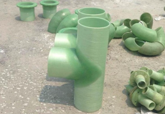 Three Way Four Way Fiberglass Pipe Elbow Tee FRP GRP Equal And Reducing Tees 6m 12m