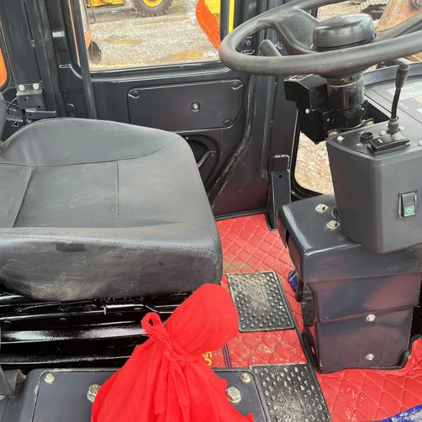 Liugong CLG835 Used Loader 92kw Rated Power 1.8m3 Bucket Capacity Remarkable Performance