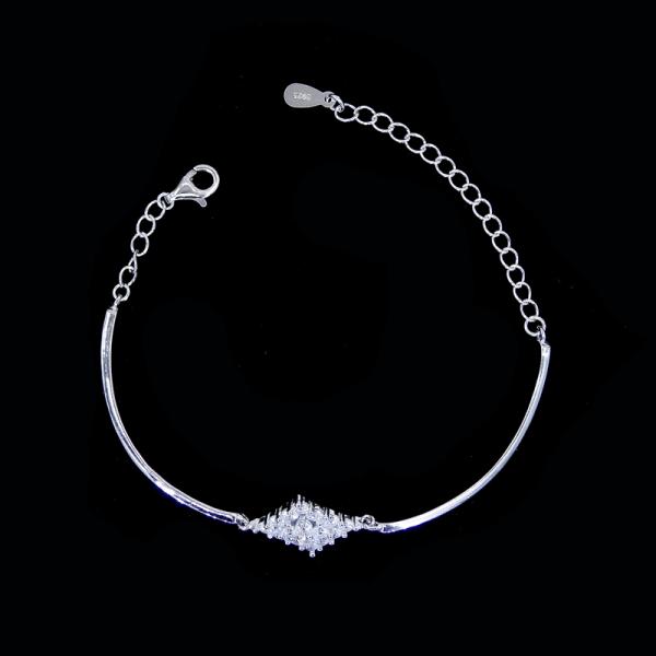 Ball Shape 925 Silver Cubic Zirconia Bracelet Magnet Design For Body Without Harm