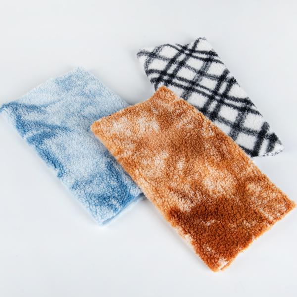 Quality Customized Density Medium Weight Special Dyeing Teddy Fleece Fabric for Garment/Sofa wholesale