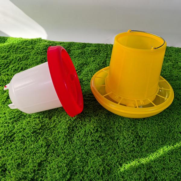31.6cm X 41cm Modern Round Plastic Poultry Feed Bucket Thickened Cardboard Box