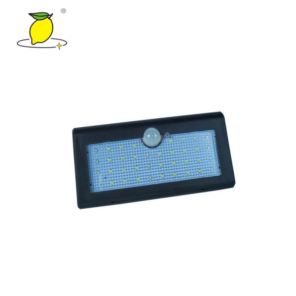 Quality Eco Friendly LED Emergency Light Solar Rechargeable With High Solar Transfer Efficiency wholesale