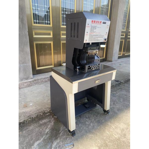 Automatic Shoe Upper Hole Punching Machine Shoe Making Machine Professional