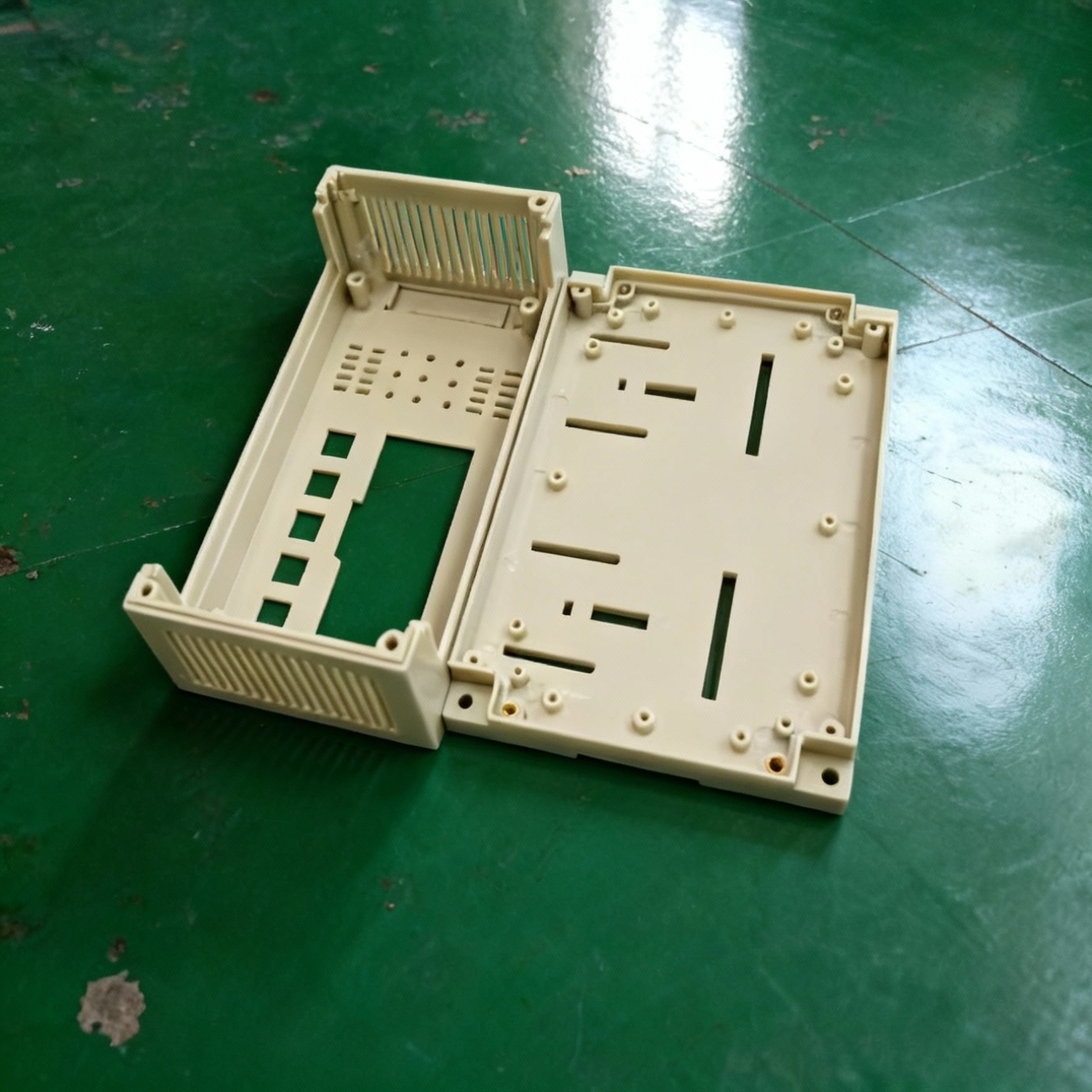 Cheap Customizable Injection Molding Parts for Various Stiffeners and Heat Dissipation Structures for sale
