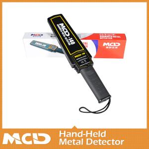 Long Range hand held body scanner , police portable metal detector With High