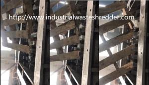 China Waste Pallet Four Shaft Shredder Wear Resistance Stable Working Large Capacity on sale