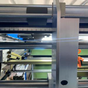 Cardboard Manipulator Automatic Die Cutting Machine With 0.2 - 5mm Sheet