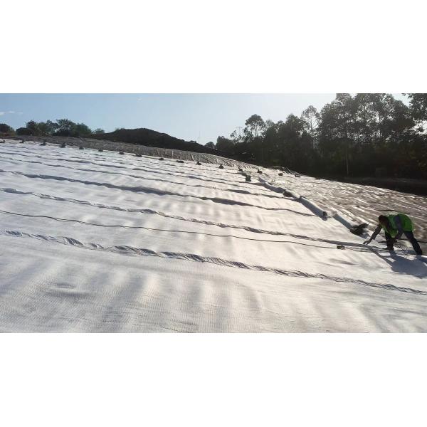 Smooth HDPE Geomembrane Defect-free Homogeneous Barrier Solution Long-term