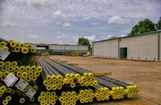 Quality BS EN 42CrMo4 Black Surface Alloy Steel Seamless Pipes With High Strength And Hardenability wholesale