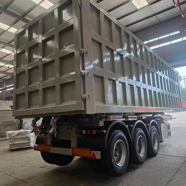 3-Axle JOST 2.0/3.5-Inch Kingpin 12R20 Tires (12R22.5 Can Be Customized) Dump Semi Trailer