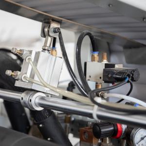 Automatic Silicone Paper Roll Baking Paper Aluminum Foil Roll Slitter Rewinder