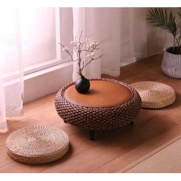 The cane makes up tatami tea table window table of the sitting room windows