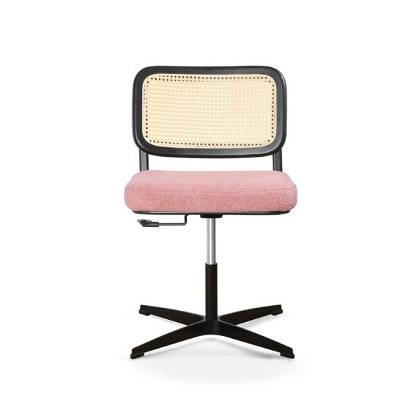 Quality 10.5kg Wicker Desk White Office Executive Chair 47CM Seat PP Rattan Studio wholesale