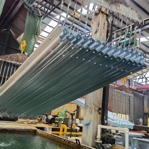 Customized Q235 Q345 Steel Three Wave Beam Highway Guardrail Used for Traffic