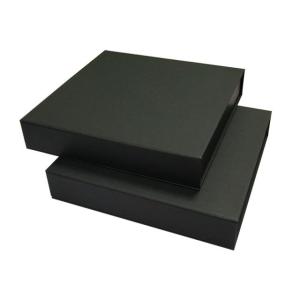 Handmade Magnetic Black Rigid Gift Boxes Embossing Printing With EVA
