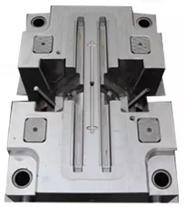 China NAK80 Car Windshield Molding Plastic Cold Runner / Hot Runner on sale