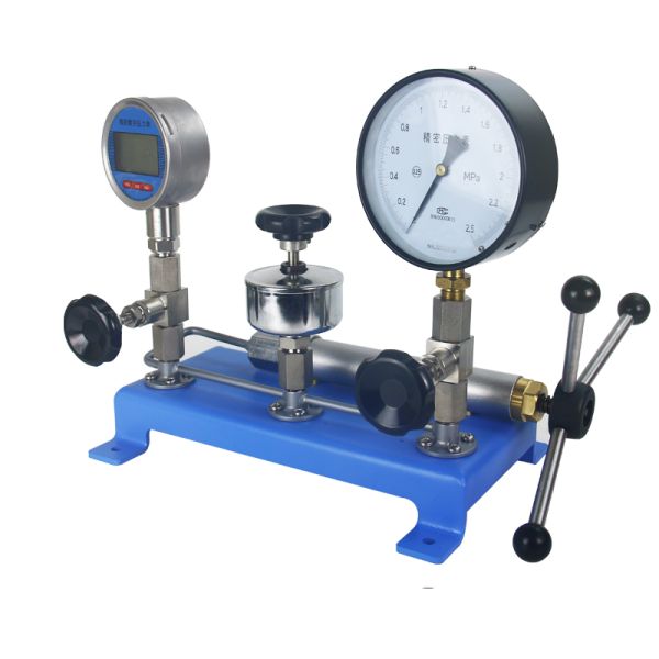 XY-6/60 Pressure Gauge Calibrator with 60 MPa Test Pressure Capability and