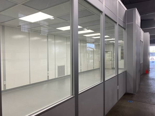 Quality Lab / Laboratory Modular Clean Room Laminar or Mixed Airflow 10-15 Air Exchange Rate wholesale