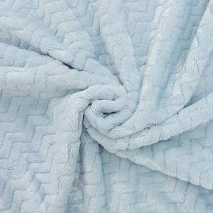 Plain 100% Polyester Flannel Throw Blanket With Embossing For Office / Travel
