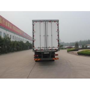HOWO Refrigerated Box Truck With Air Intake System / Optional High Bumper