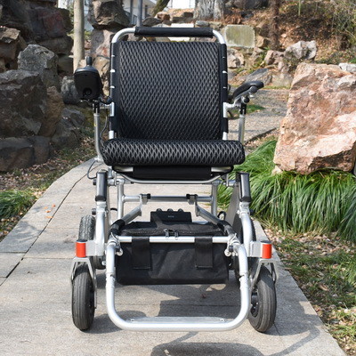 Portable Aluminum Alloy Light Collapsible Wheelchair 6km/H