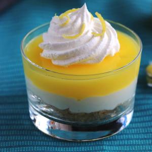 Round Shape Dessert Wine Glasses Classic Straight Wall Design With Flat Bottom