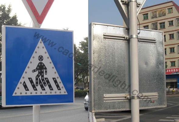 Blue 5W 18V Solar Powered Pedestrian Crossing Lights For Traffic