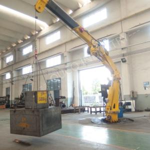 China Steel Structure 2t Marine Cranes Hydraulic 6m Bending Boom For Offshore on sale