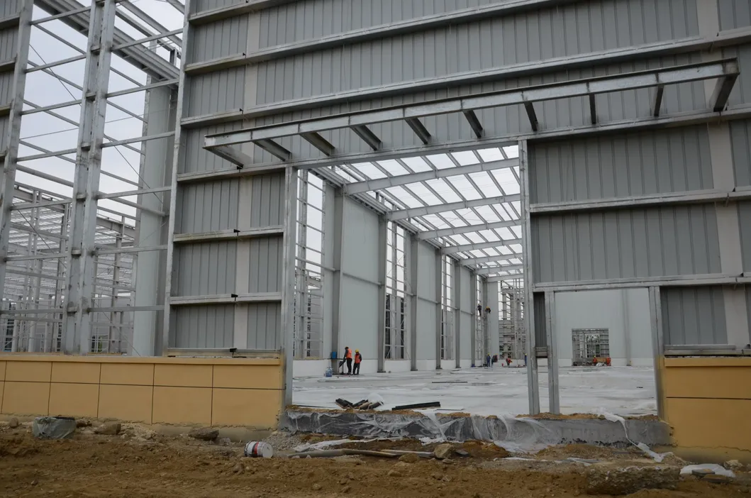Prefabricated Light Frame Construction Fabrication Metal Steel Structure Commercial Logistics Warehouse